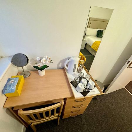 Cosmopolitan Comfort Private Bedrooms In Euston 106 London Eksteriør billede