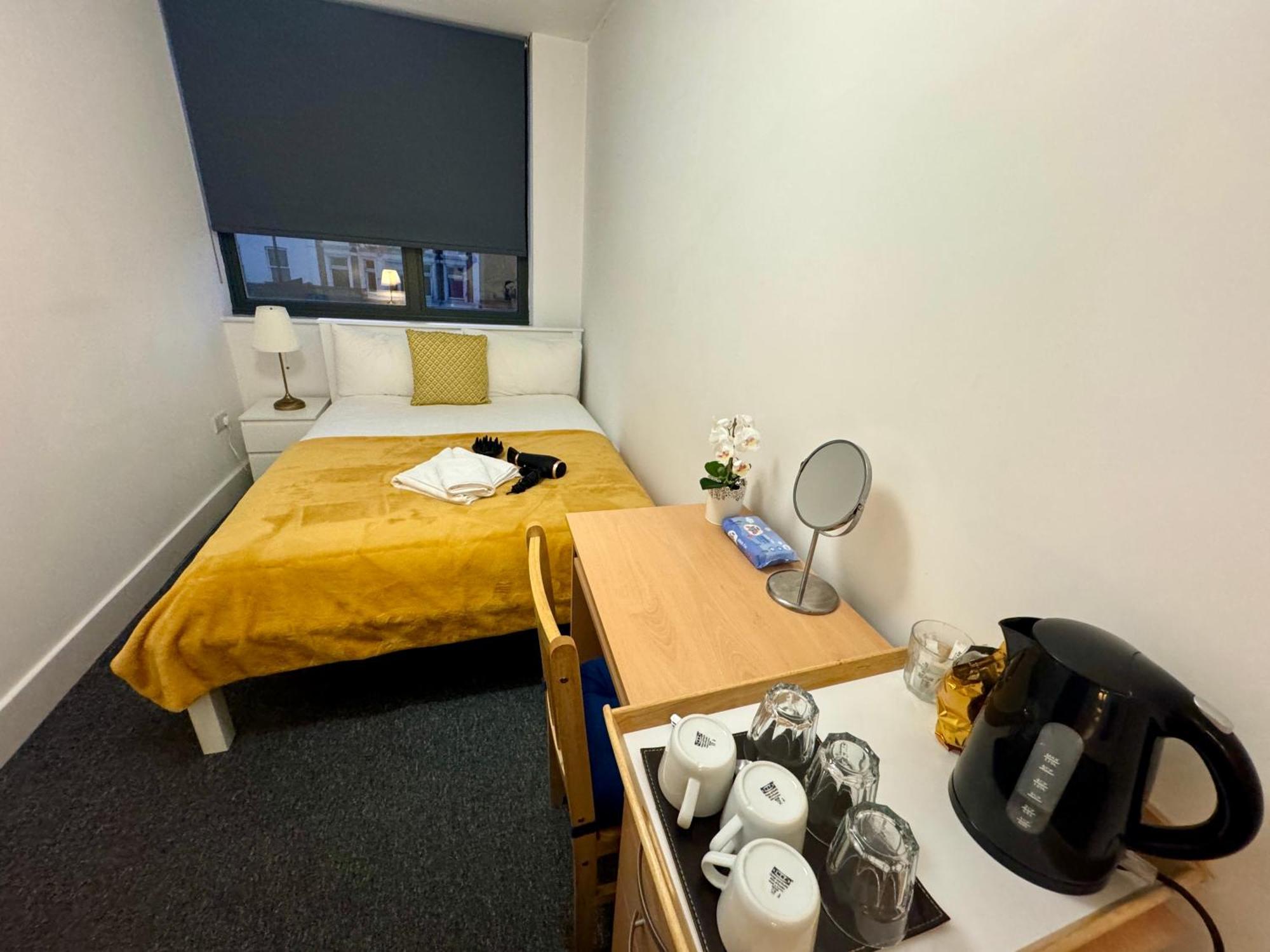 Cosmopolitan Comfort Private Bedrooms In Euston 106 London Eksteriør billede