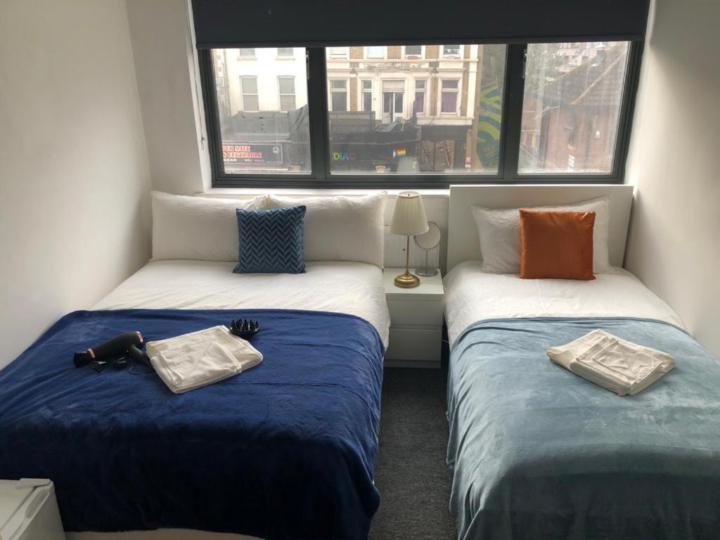 Cosmopolitan Comfort Private Bedrooms In Euston 106 London Eksteriør billede