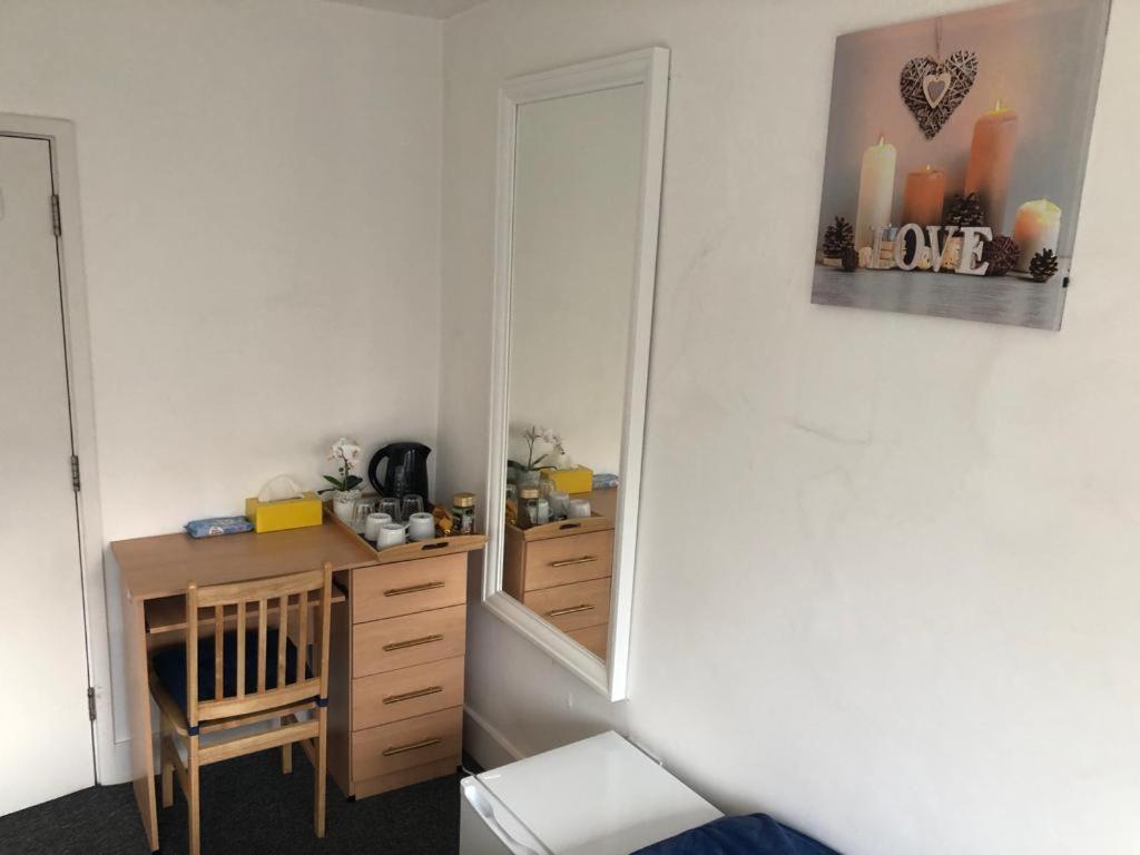 Cosmopolitan Comfort Private Bedrooms In Euston 106 London Eksteriør billede