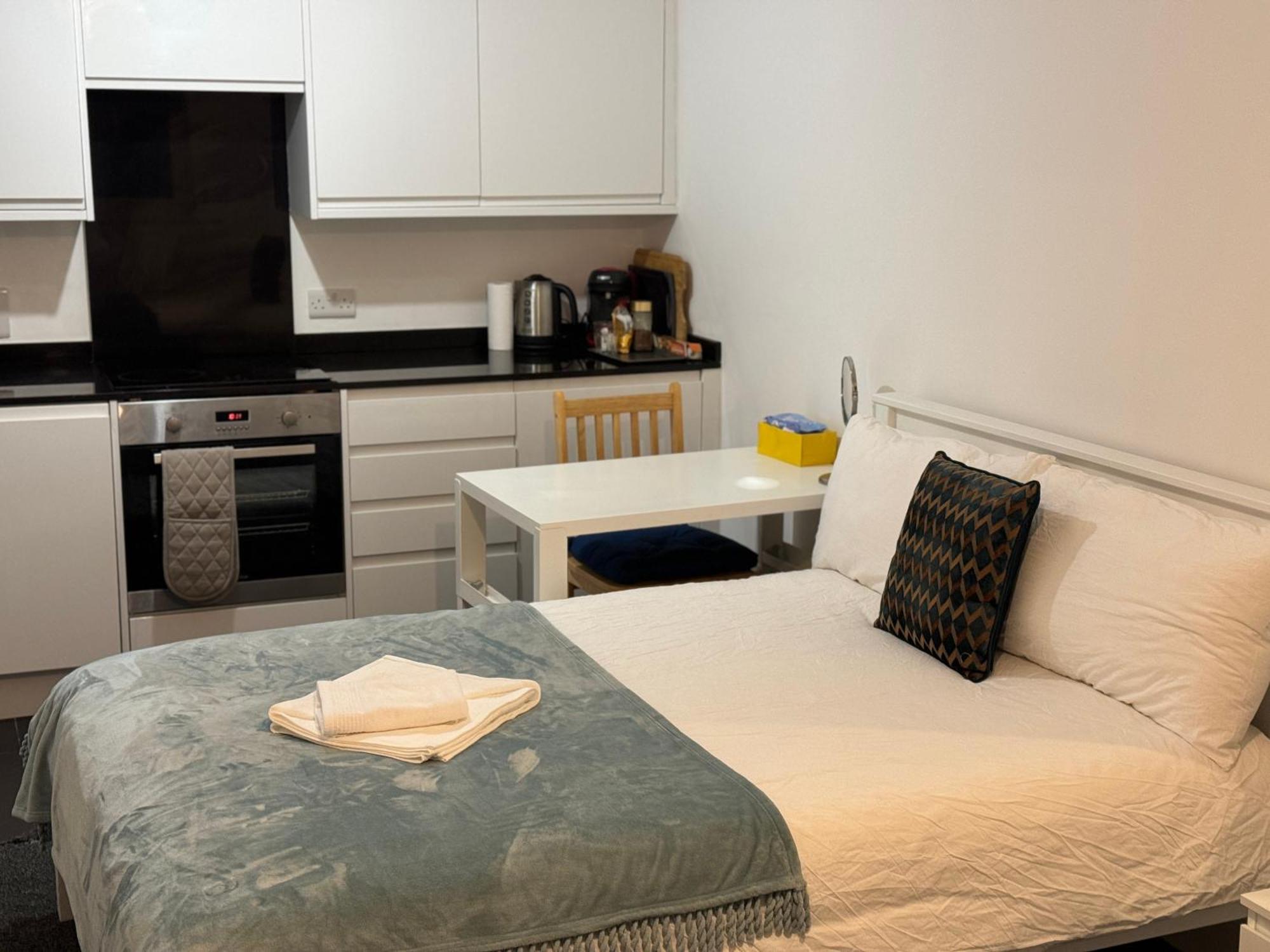 Cosmopolitan Comfort Private Bedrooms In Euston 106 London Eksteriør billede