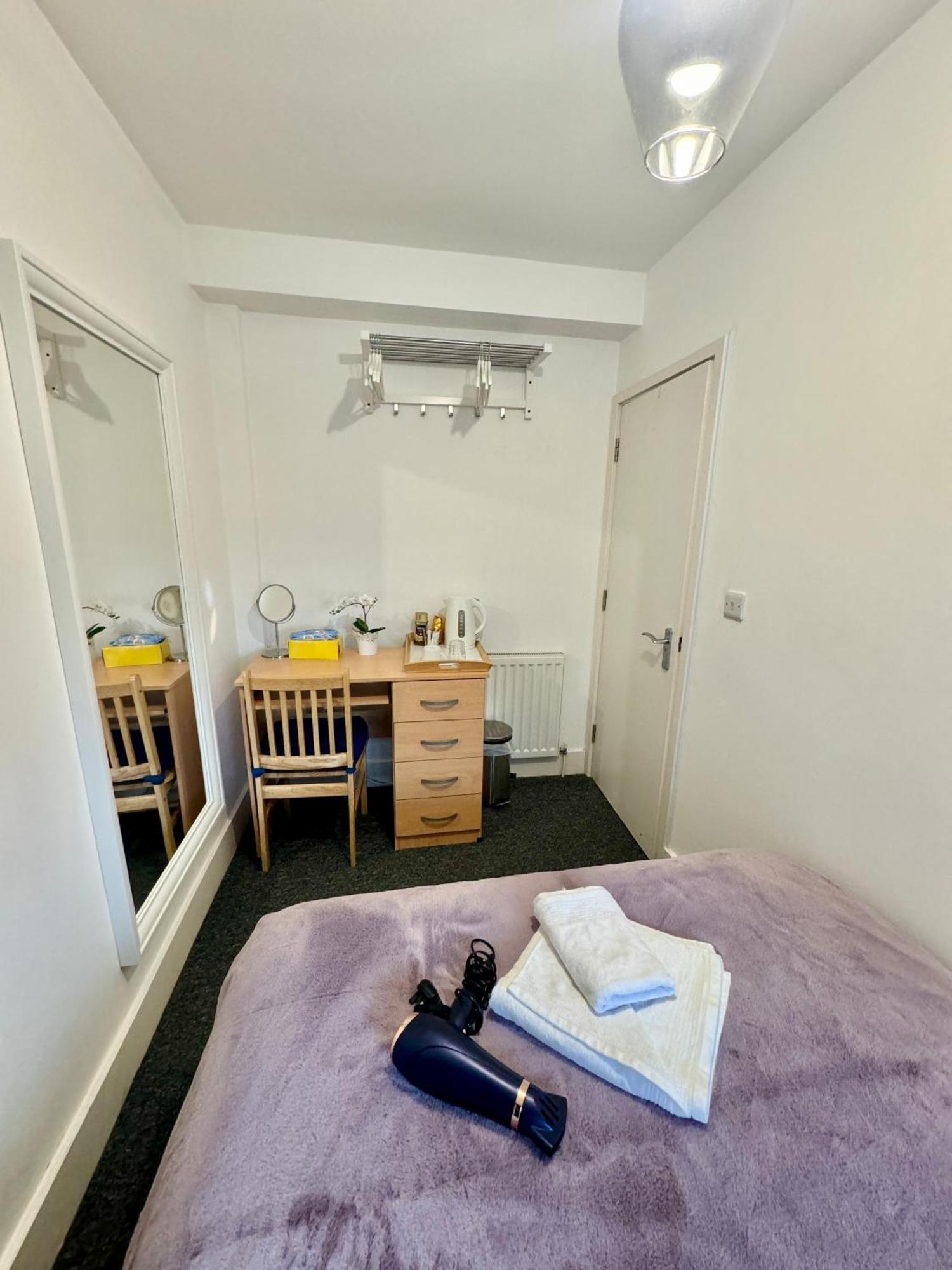 Cosmopolitan Comfort Private Bedrooms In Euston 106 London Eksteriør billede