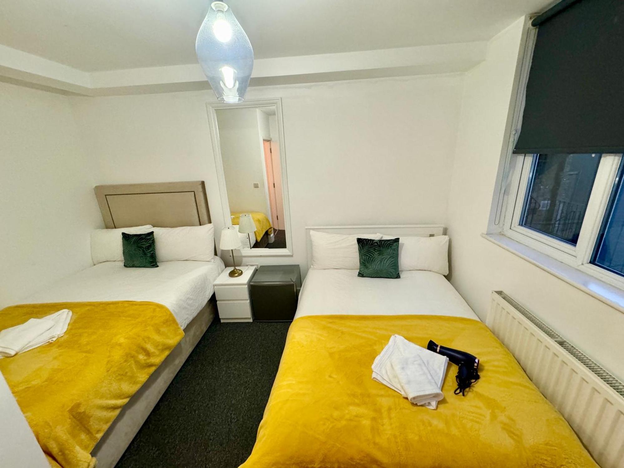 Cosmopolitan Comfort Private Bedrooms In Euston 106 London Eksteriør billede