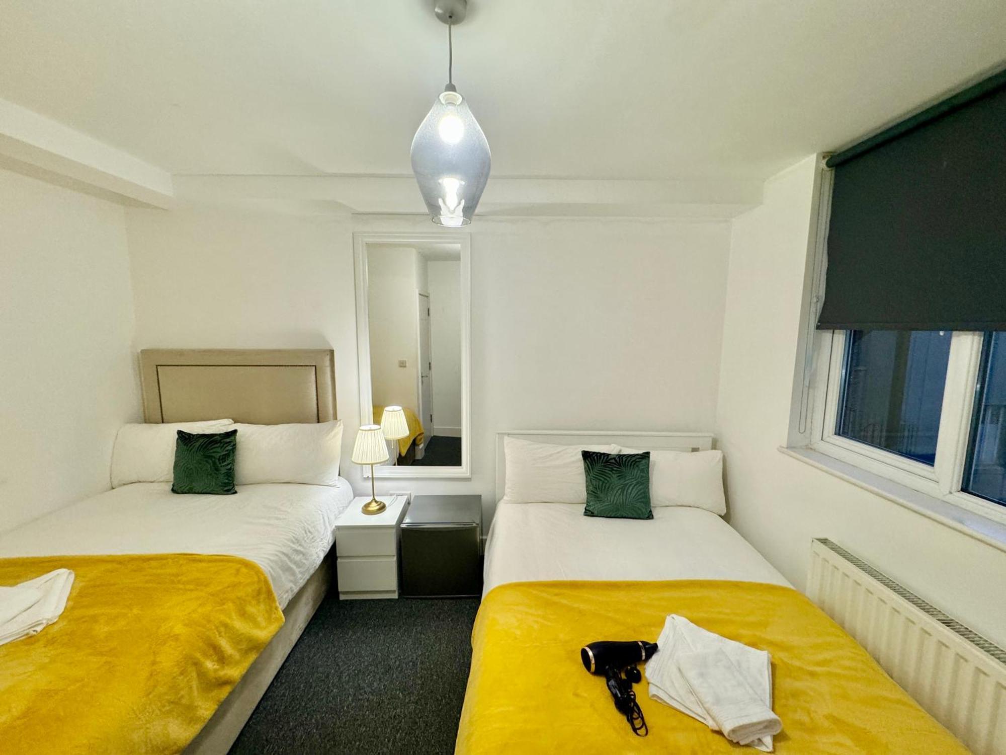 Cosmopolitan Comfort Private Bedrooms In Euston 106 London Eksteriør billede