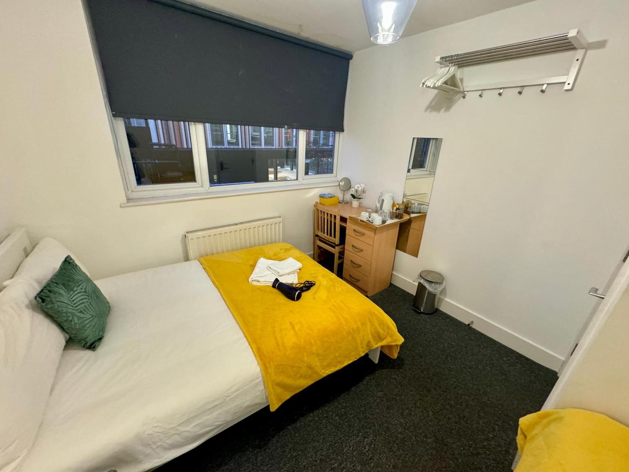 Cosmopolitan Comfort Private Bedrooms In Euston 106 London Eksteriør billede