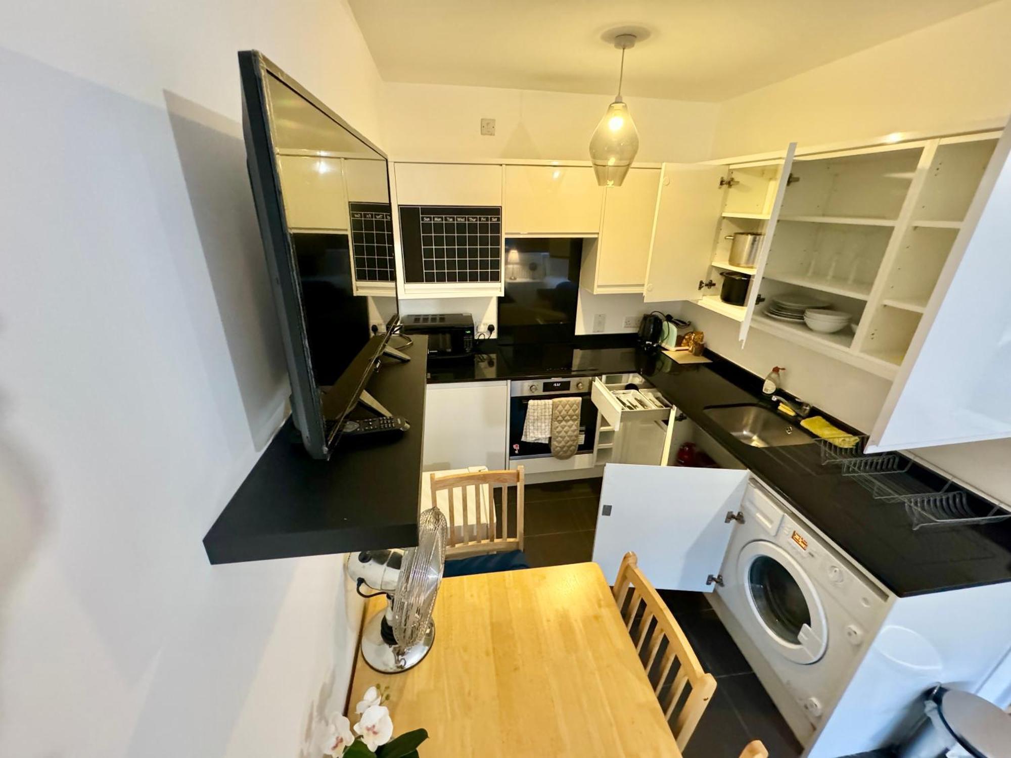 Cosmopolitan Comfort Private Bedrooms In Euston 106 London Eksteriør billede